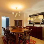 Stupendo-Three Rooms-Suite With Terrace -Center -Air Conditioning