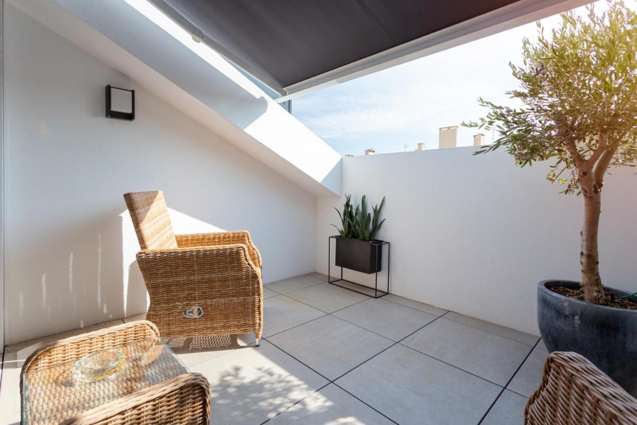 Stupendo-three Rooms-suite With Terrace -center -air Conditioning-free Park Lejlighed