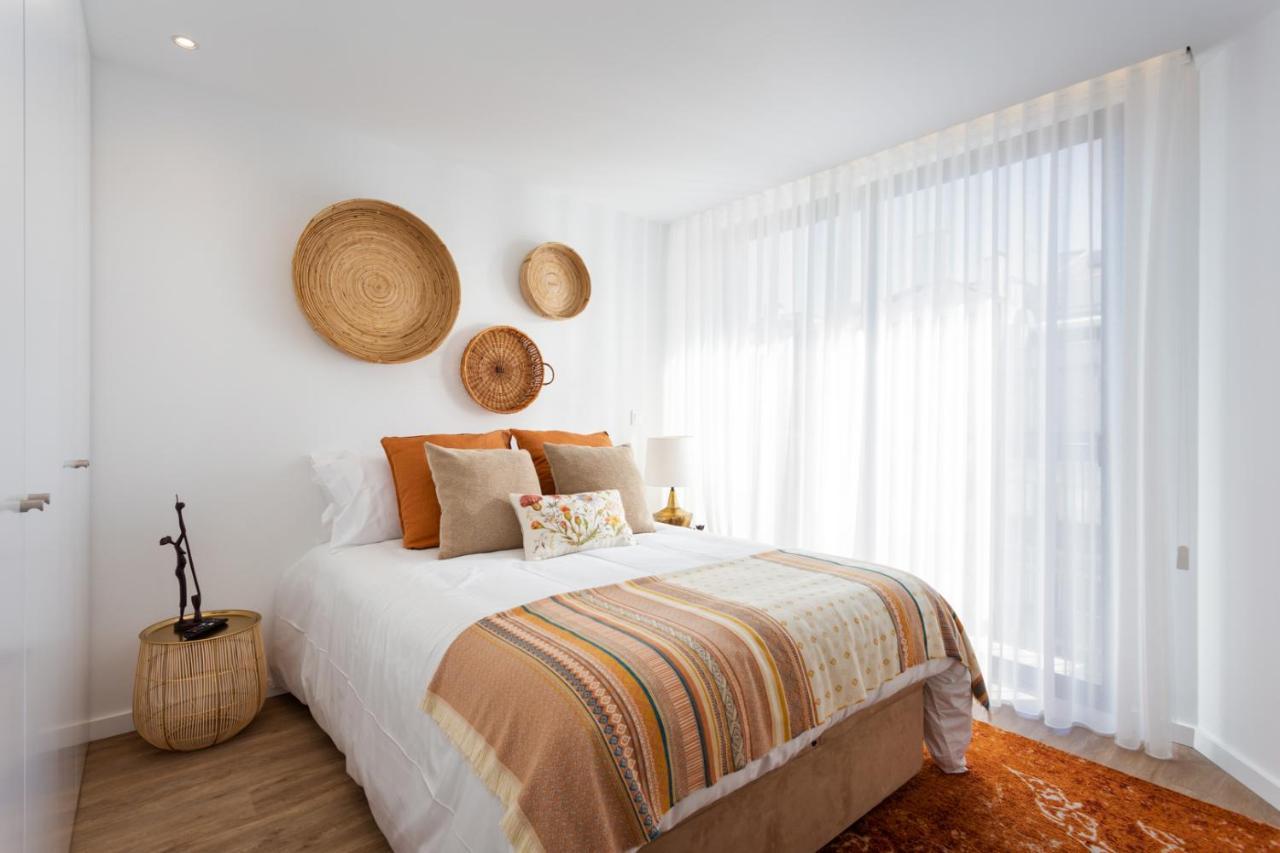 Stupendo-three Rooms-suite With Terrace -center -air Conditioning Lissabon